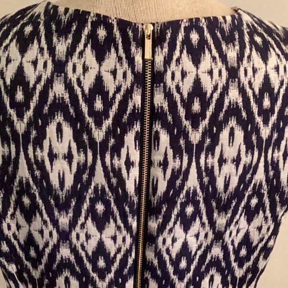 Dress blue/white with belt and pockets - Picture 2 of 5